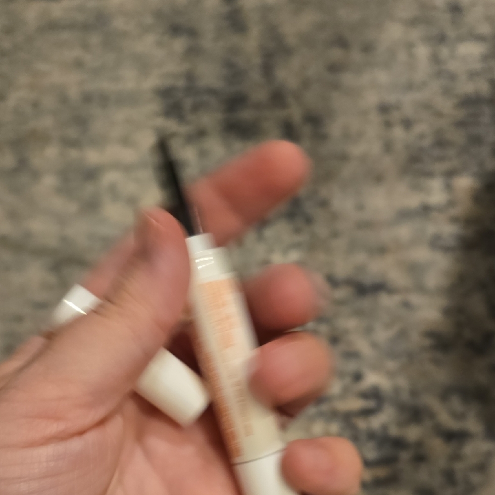 Chella Eyebrow Cream Taupe - Picture 4 of 4